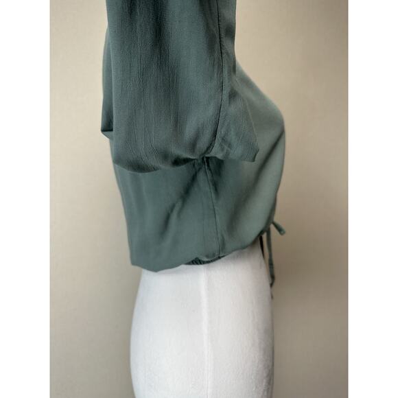 Women's Ruched Long Sleeve Crop Top Green Sz M V-Neck Blouse Drawstring - Picture 5 of 14
